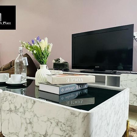 2 Storey 5Br 16Pax Semabok Taman Cheng Ho, 3 By Myplace Malacca Exteriör bild