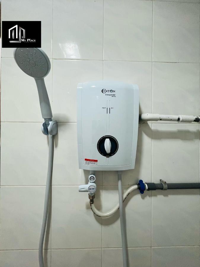 2 Storey 5Br 16Pax Semabok Taman Cheng Ho, 3 By Myplace Malacca Exteriör bild