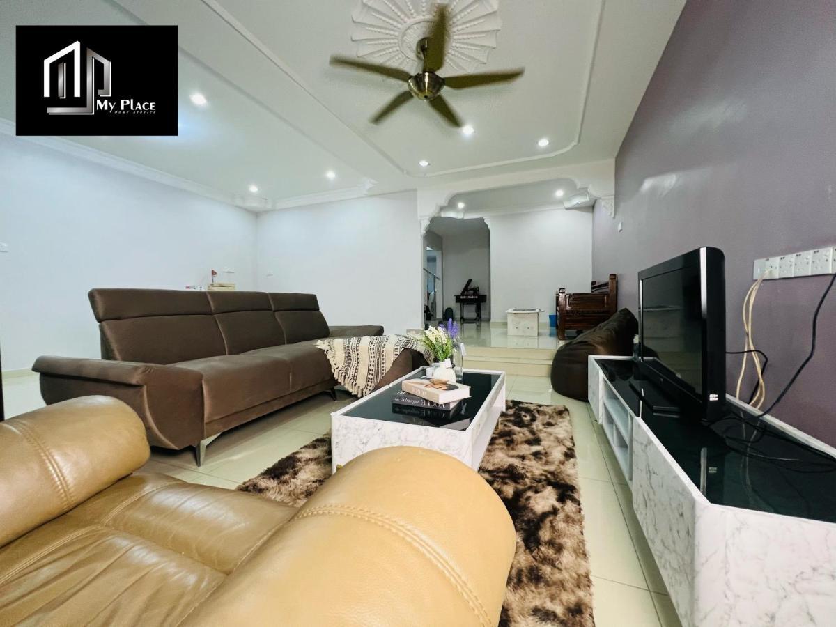 2 Storey 5Br 16Pax Semabok Taman Cheng Ho, 3 By Myplace Malacca Exteriör bild